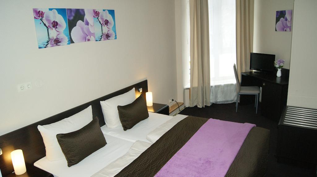 Saks 2* Berlino